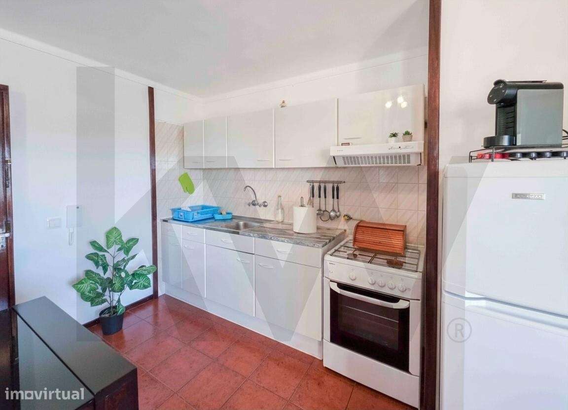 Apartamento T1 Pronto a Habitar com Vista Panorâmica – Bairro do Revol - Grande imagem: 4/22