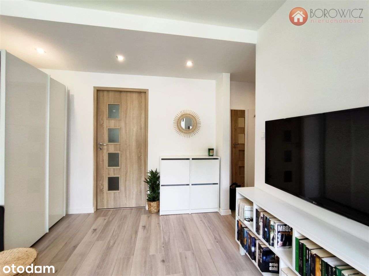 Okolice ronda Hulanka, 2 pokoje po remoncie - Pełny obrazek: 3/14