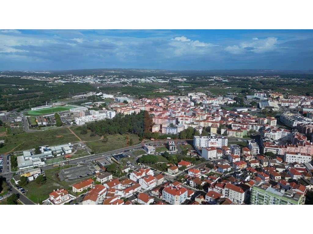 Apartamento T2 em Caldas da Rainha-28