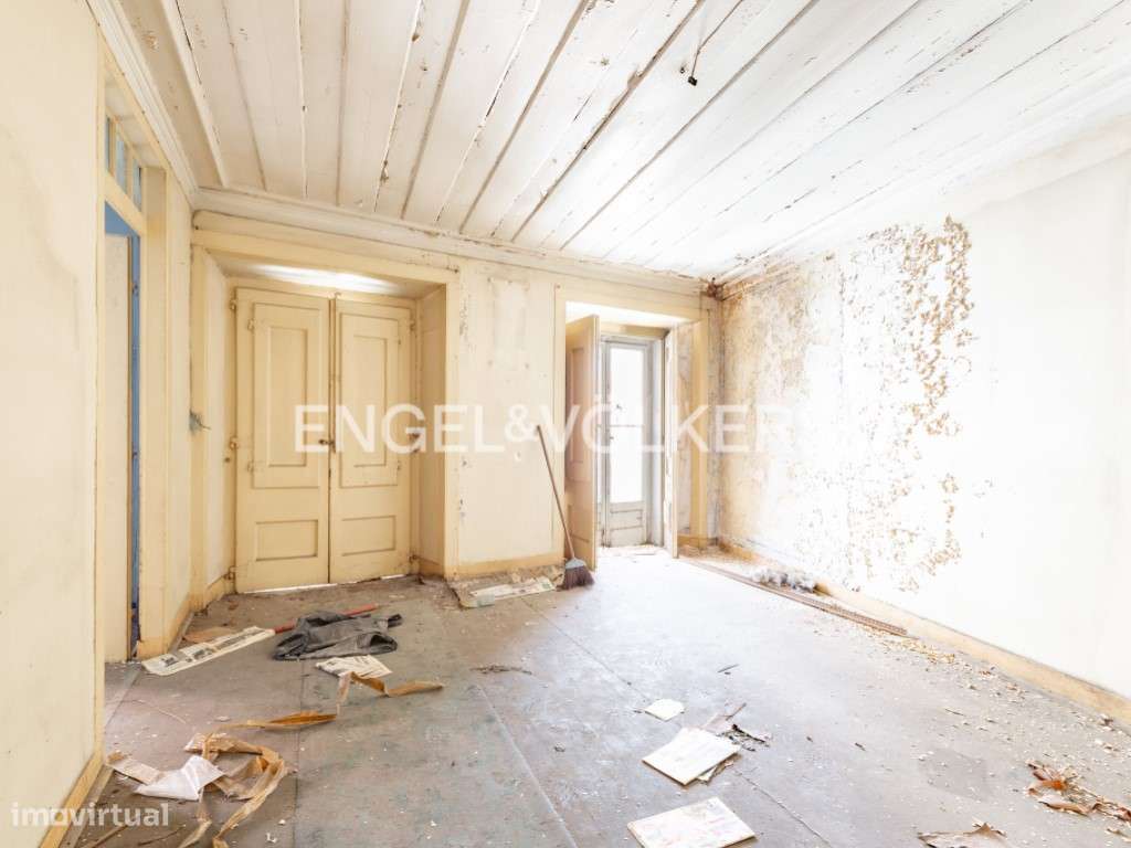Construa Um Refugio De Elegancia E Historia No Coracao De Alfama