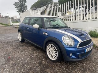 MINI Cooper S Auto