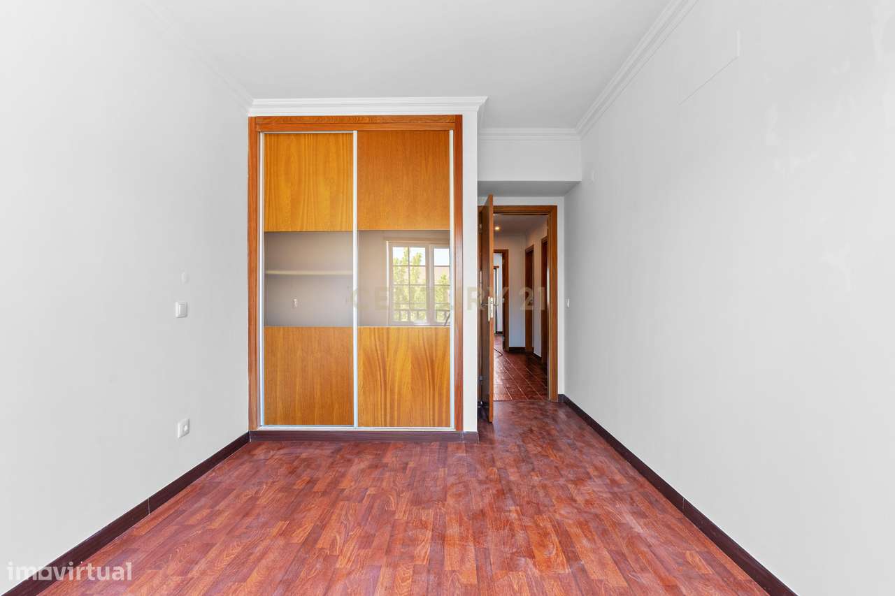 APARTAMENTO T3 BENAVENTE-10