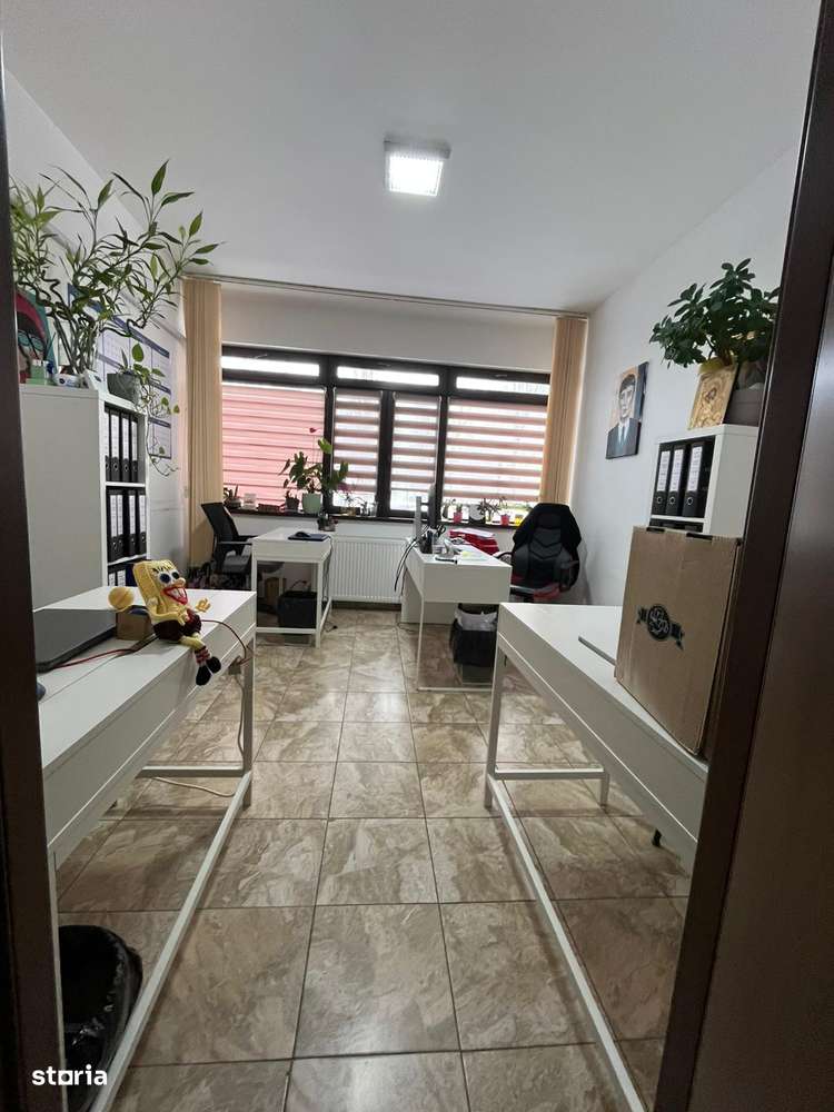 Apartament 4 camere superb se poate face spatiu comercial Metalurgiei