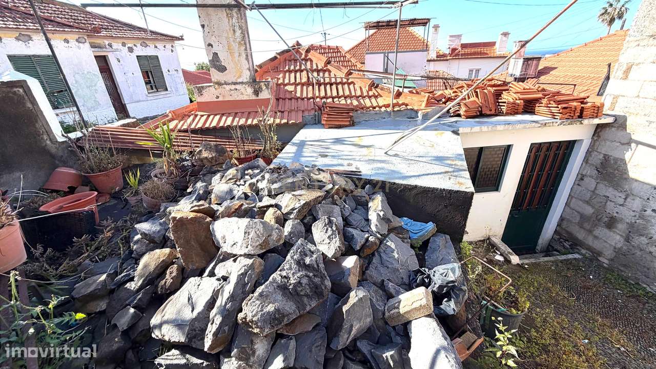 Moradia T3 para Recuperar | Excelente Oportunidade de Investimento | F - Grande imagem: 4/17