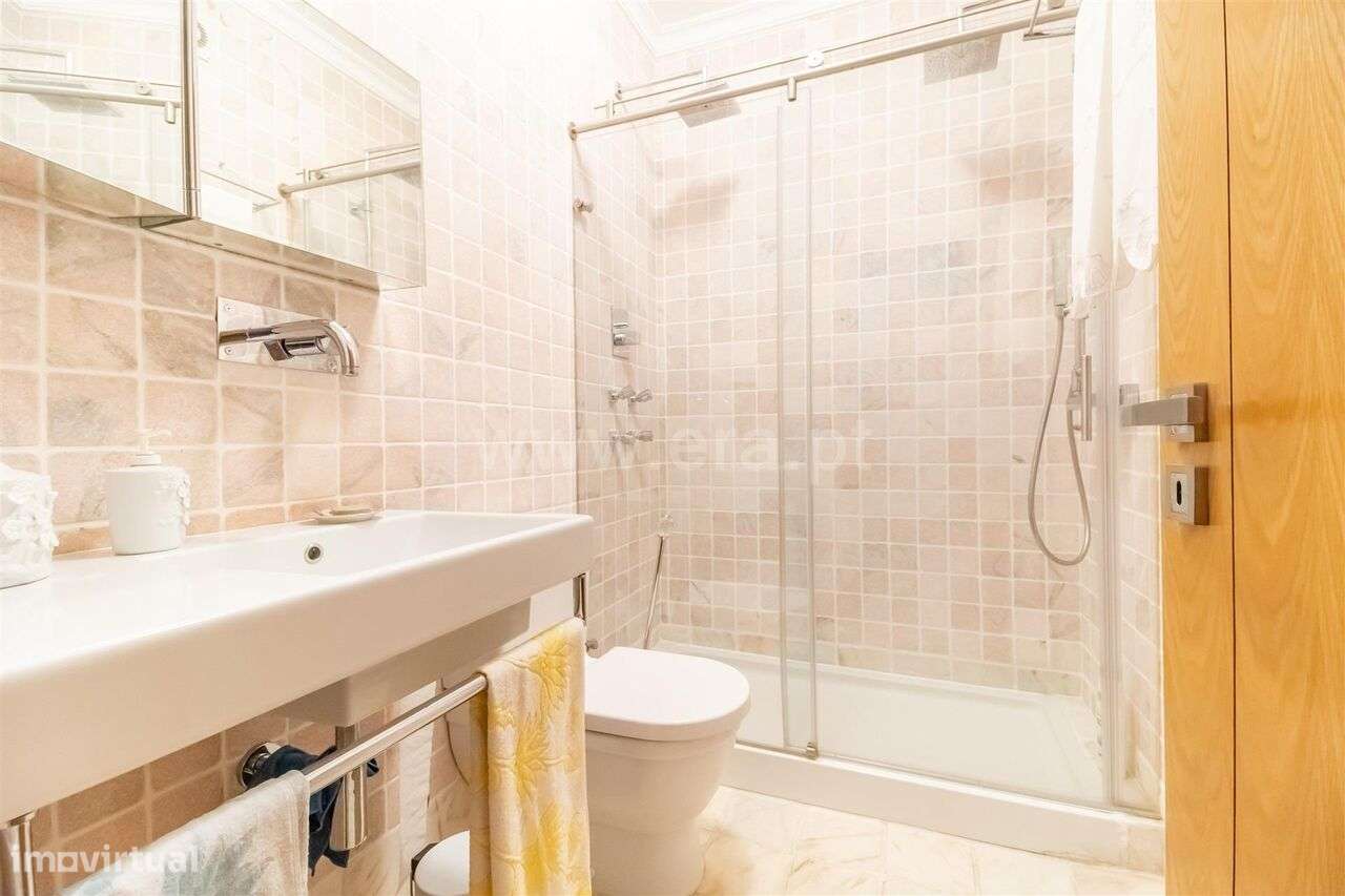 Moradia em Banda T4 / Fundão, Fundão-9