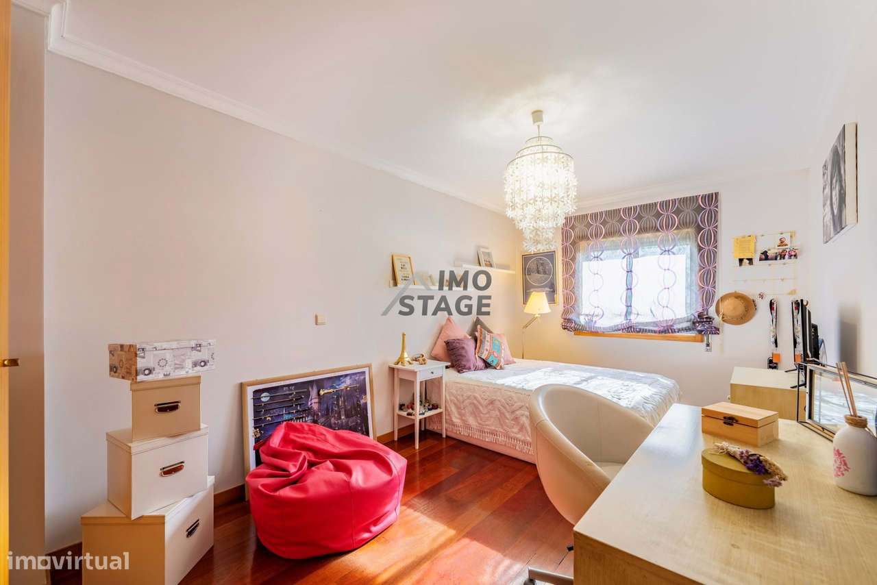 Excelente T3+1 na Avenida da Conduta – Rio Tinto-21