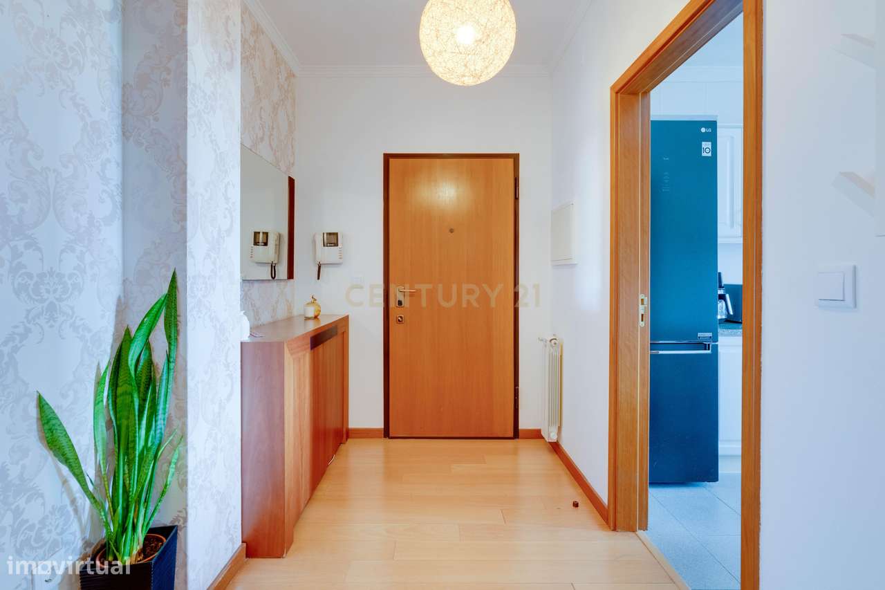 Apartamento T2+1 com Lugar de Garagem | Mozelos, Santa Maria da Feira-4