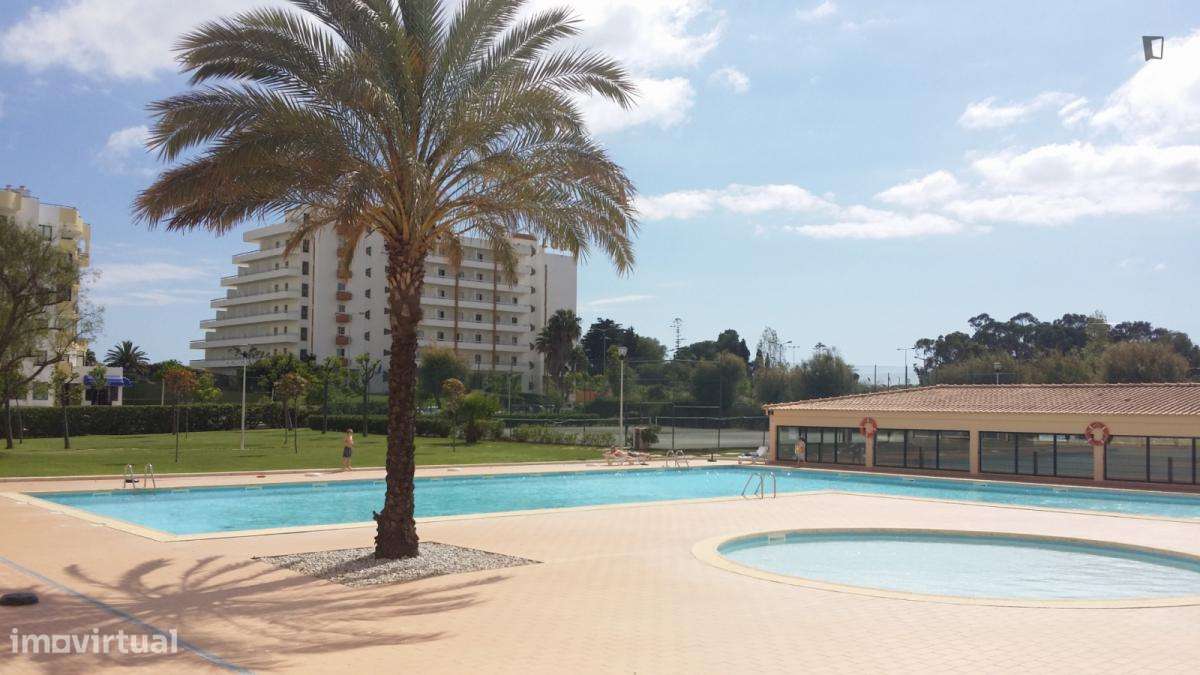 Apartamento com 3 quartos - localizado em Portimao - Grande imagem: 5/10