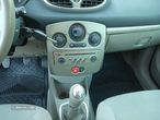 Renault Clio 1.2 16V 75 Collection - 9