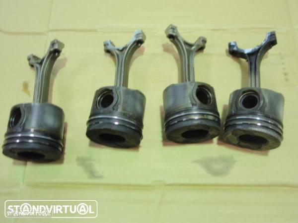 Pistons Mini 1.4 Diesel - 2003 - 1