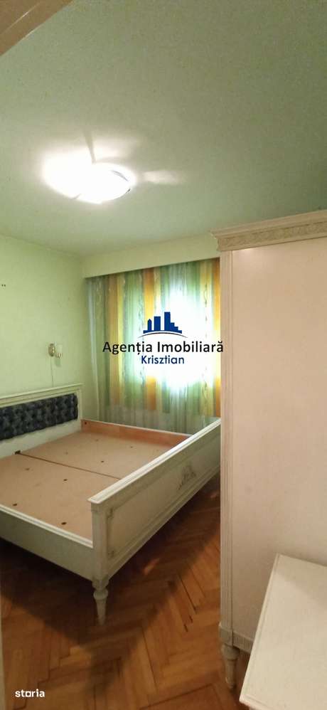 Apartament cu 4 camere-13