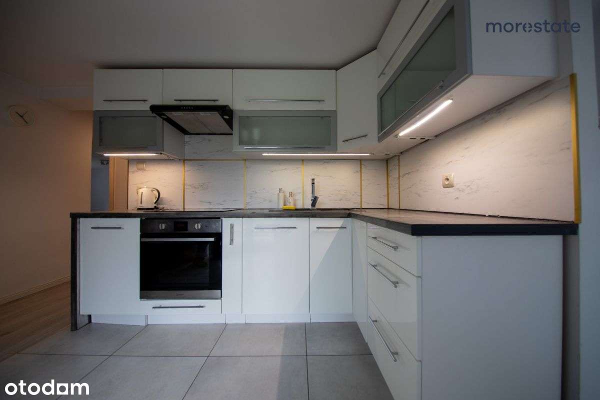 Dom wolnostojący z 3 niezależnymi mieszkaniami-5