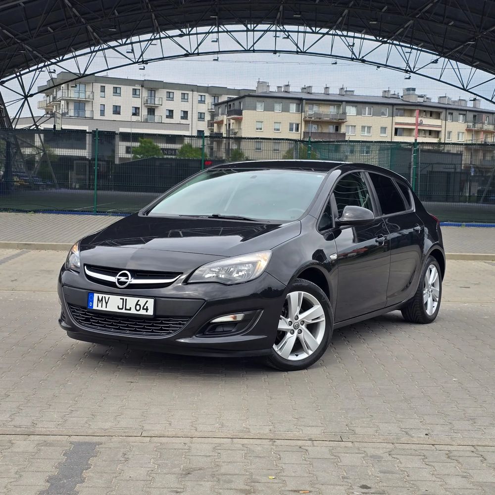 Opel Astra J (2009-2019) 1.4 Selection 2013