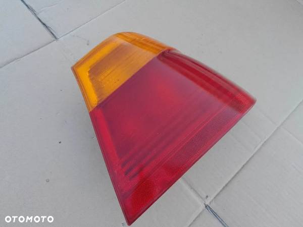 Lampa tylna tył prawa BMW E46 sedan - 2