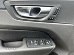 Volvo XC 60 B4 D Inscription - 37