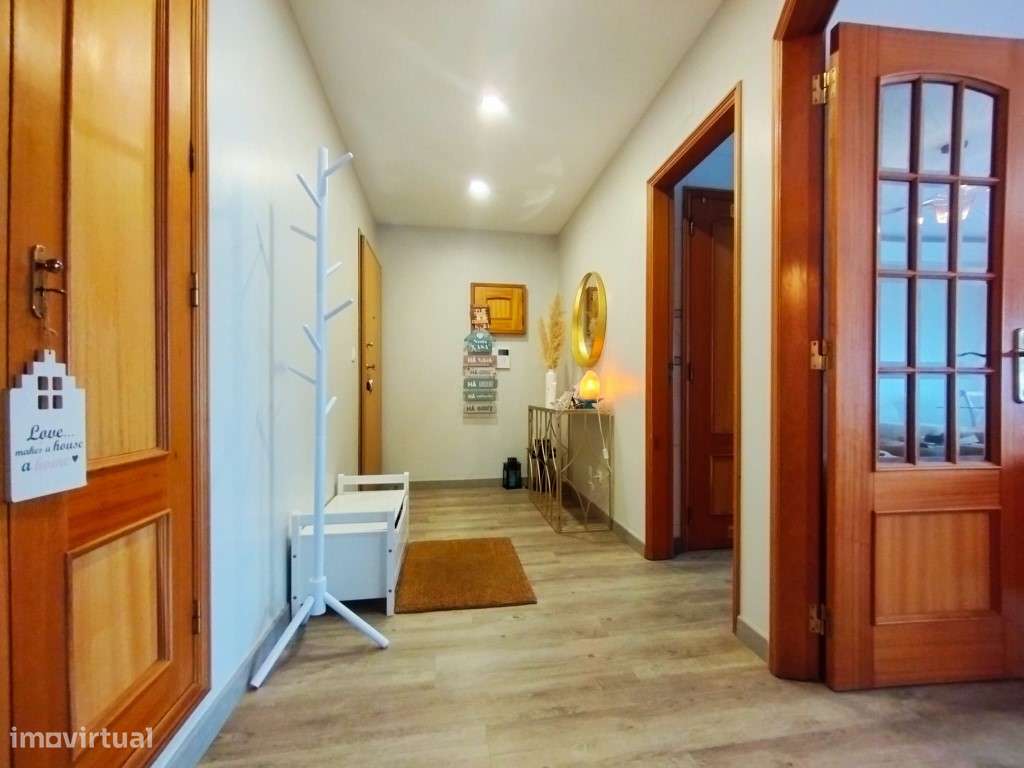 Apartamento T3 Renovado c/ Arrecadação em São Marcos, Sintra - Grande imagem: 5/20