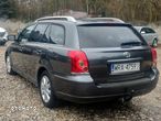 Toyota Avensis 1.8 VVT-i Combi Sol - 4