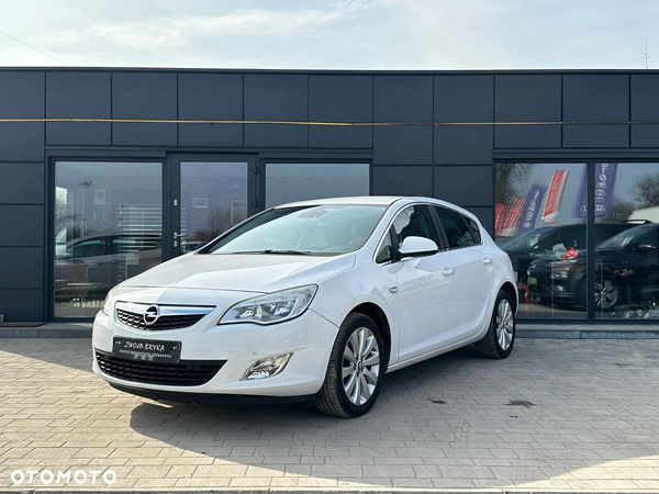 Opel Astra 1.4 ECOFLEX Cosmo - 6