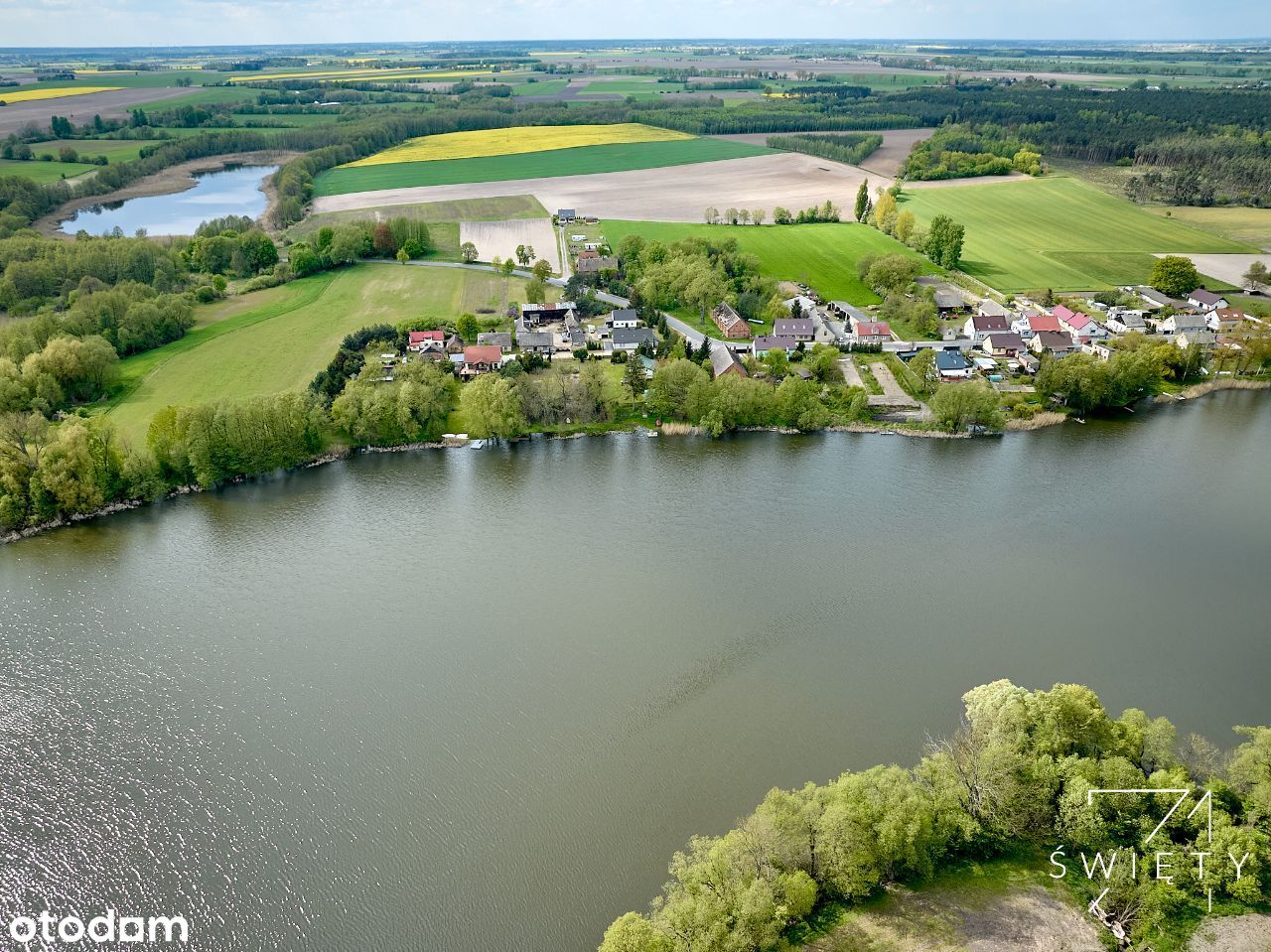 Działka budowlana nad 2 jeziorami