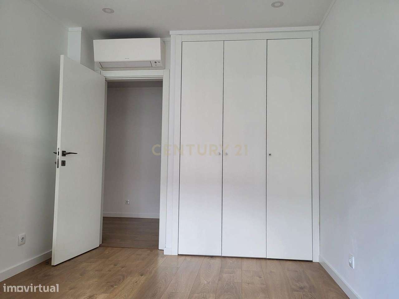 Moderno Apartamento T3 na Encosta do Moinho, em Vialonga-17