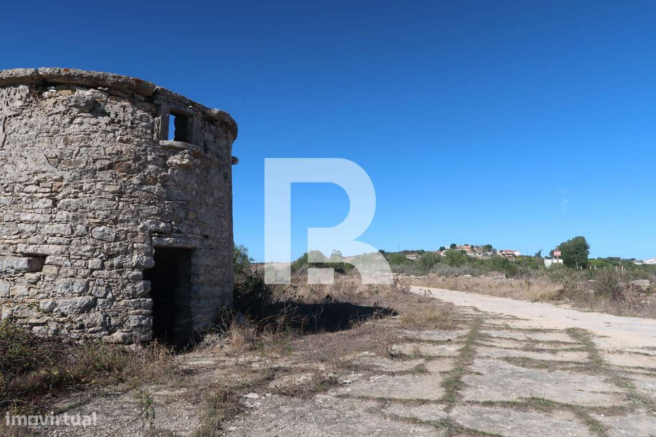 Terreno com 2 moinhos em Cabrela, Sintra - Grande imagem: 4/12