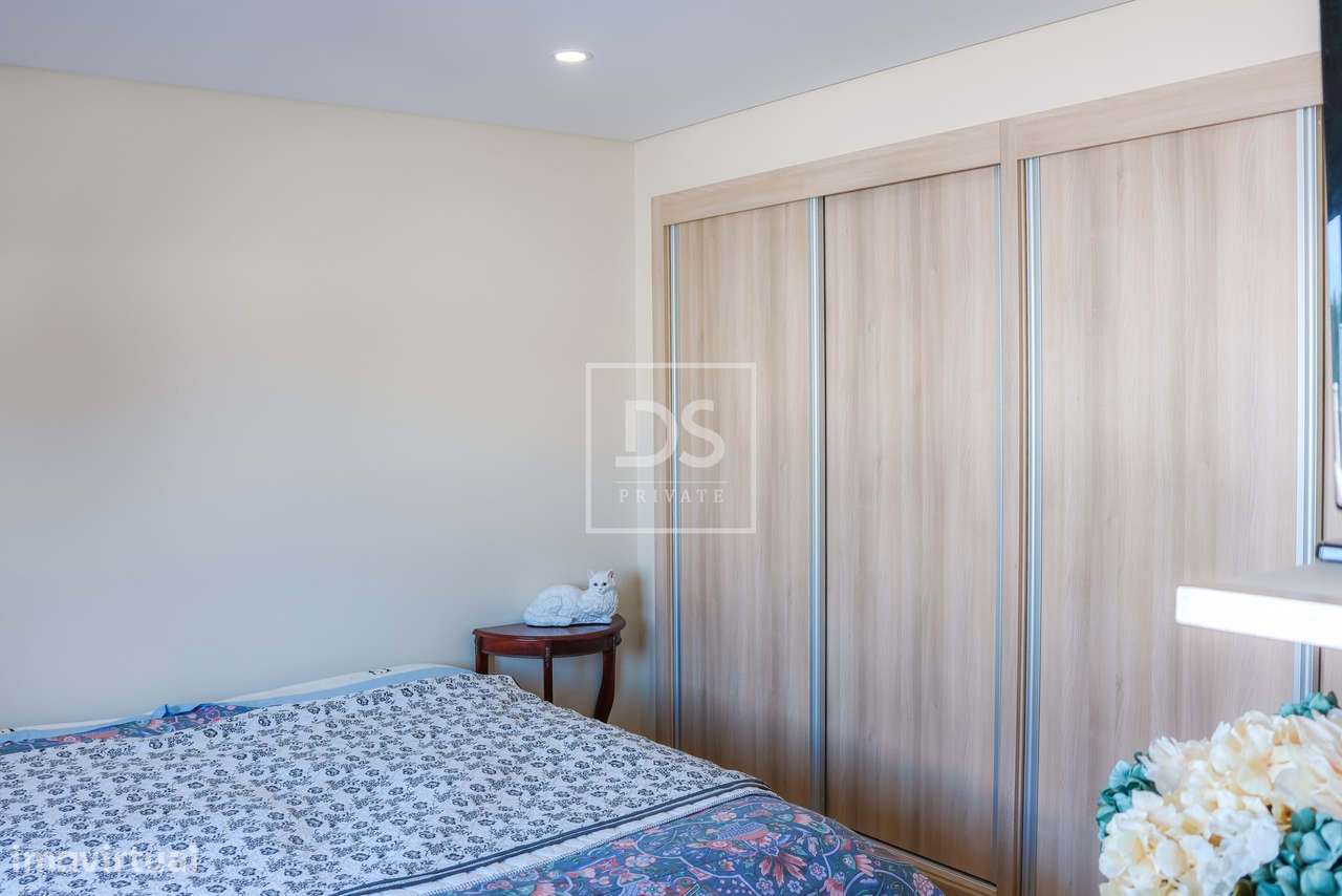 Moradia Moderna  T3 em Condomínio  - Próxima da Praia de Santa Cruz-17