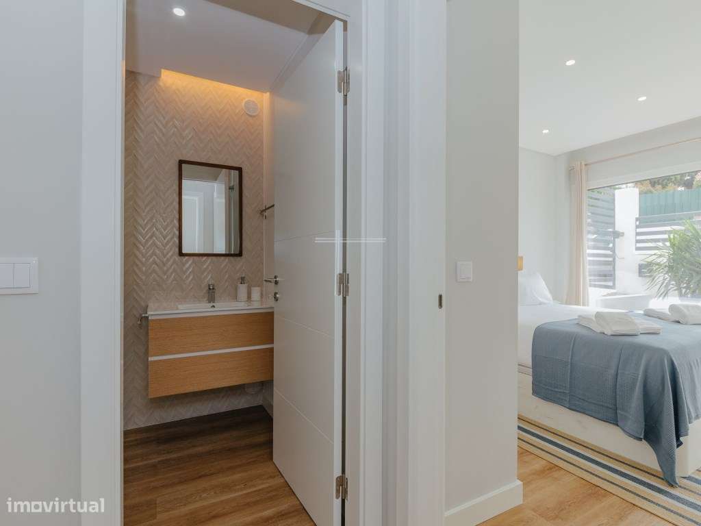 Moradia isolada T4, arquitetura contemporânea com garagem e piscina... - Grande imagem: 4/60