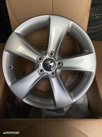 vand jante originale volkswagen Passat pe 17” noi - 2