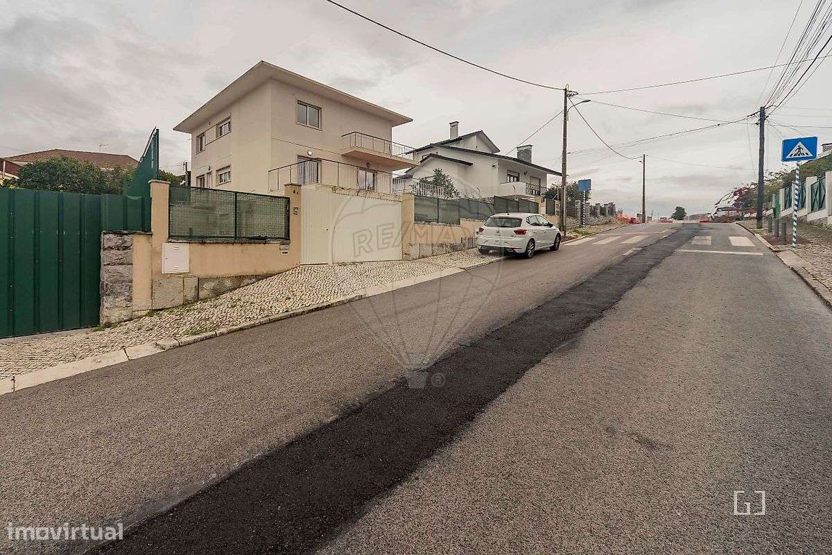 Moradia T2 para venda - Grande imagem: 2/4