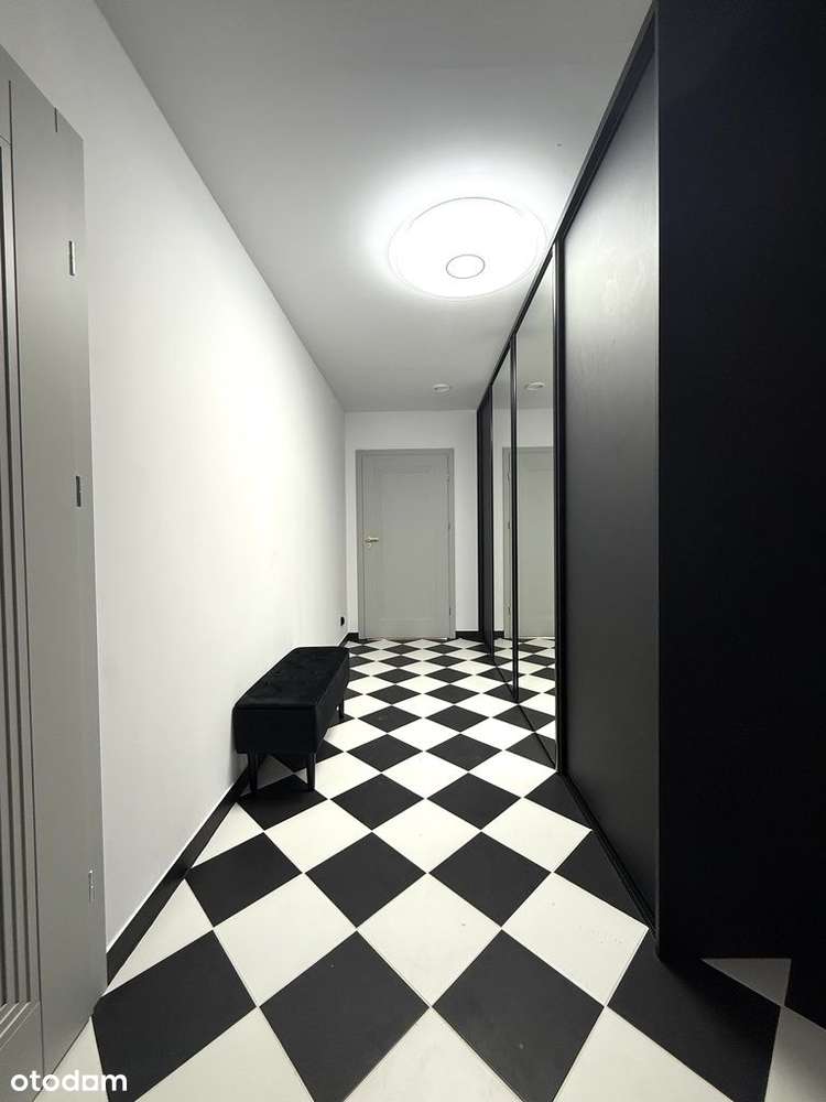 Piękny dom wolnostojący w Krasnem-10