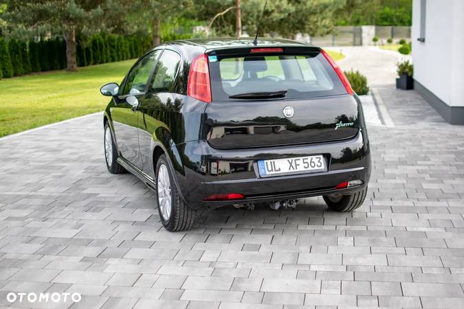 Fiat Grande Punto - 5