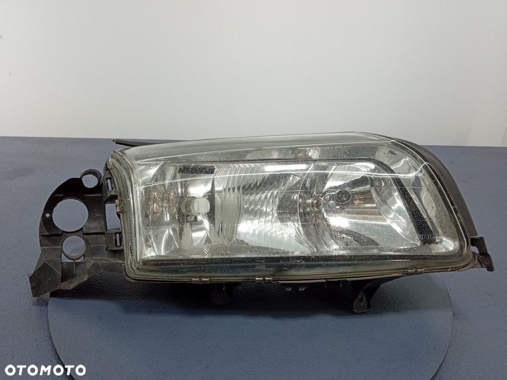 VOLVO S80 I 98-04 REFLEKTOR PRAWY LAMPA EU - 1