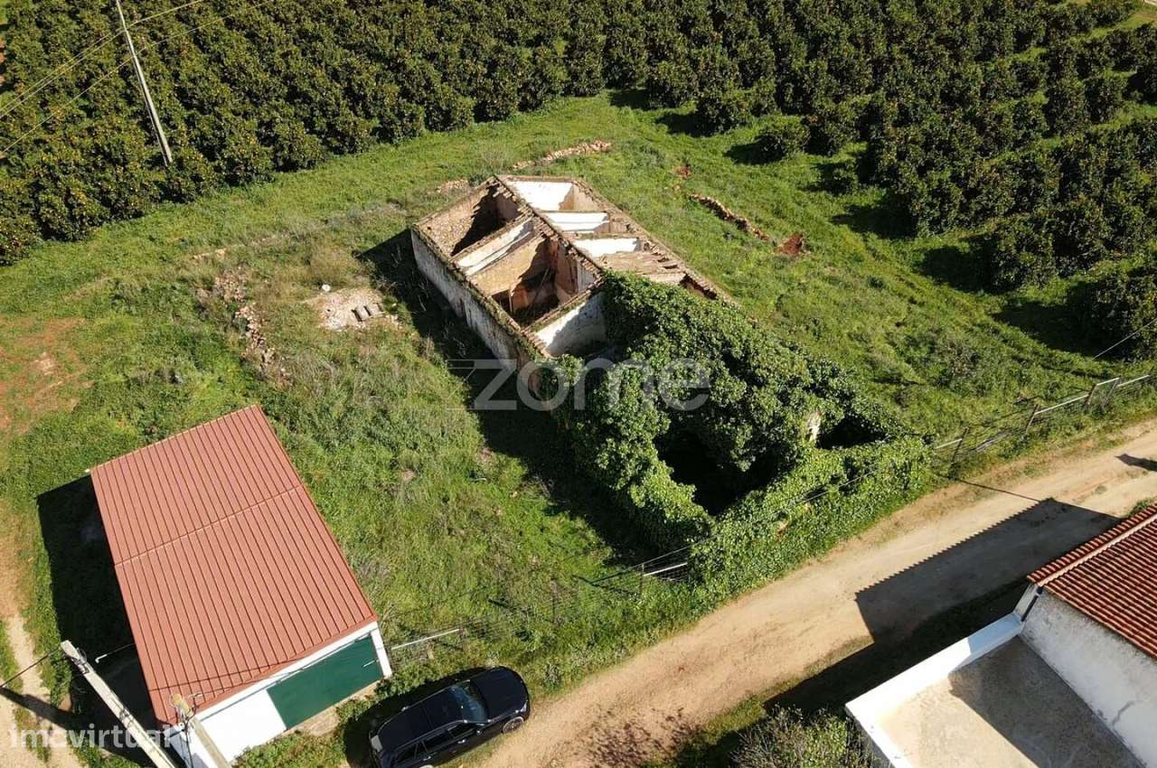 Moradia com 250m2 para recuperar em Carrasqueiro, Paderne, Albufeira - Grande imagem: 3/20