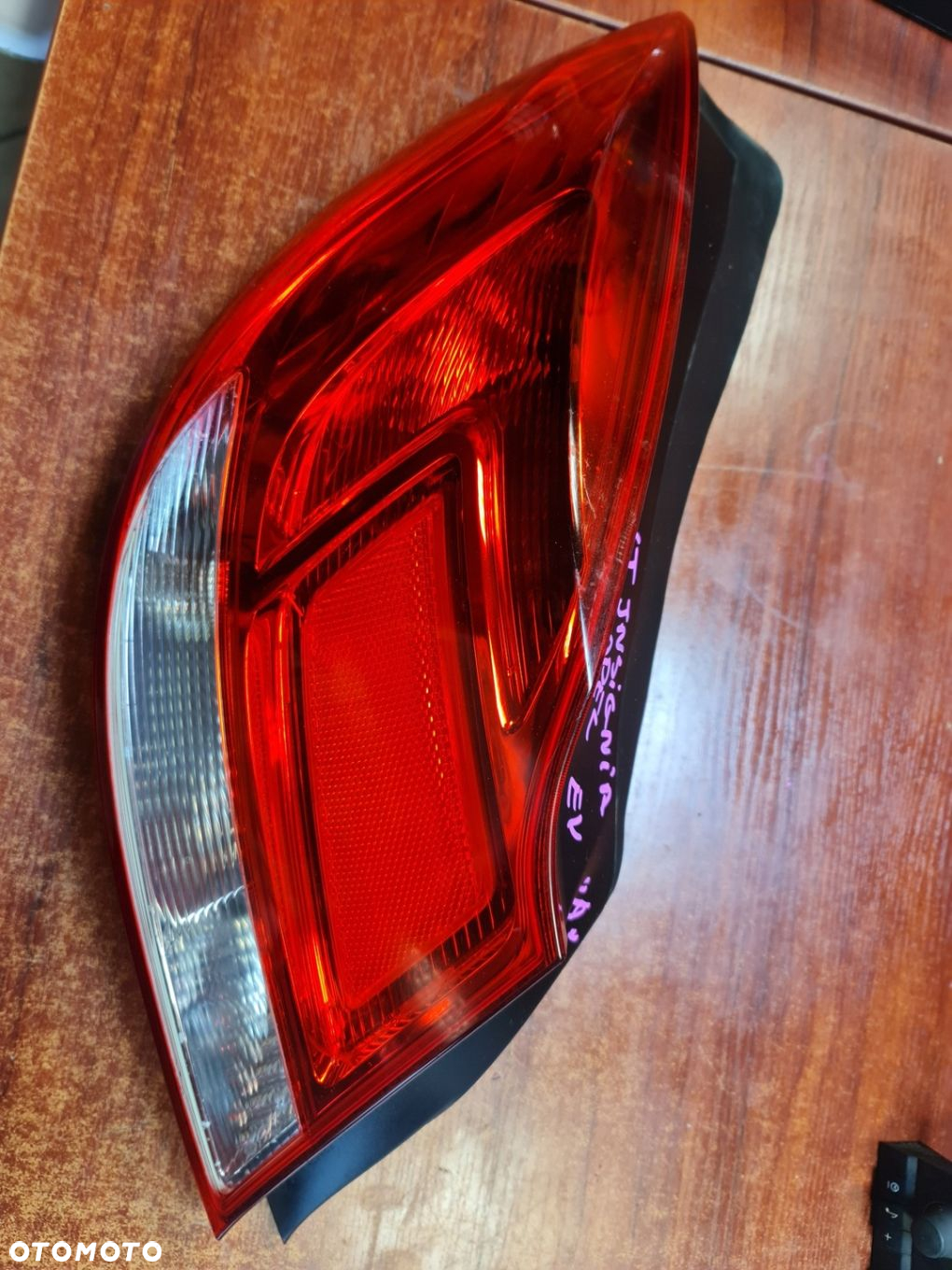 LAMPA LEWY PRAWY TYŁ OPEL INSIGNIA A 11 - 9