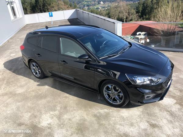 Ford Focus SW 1.0 EcoBoost ST-Line - 43