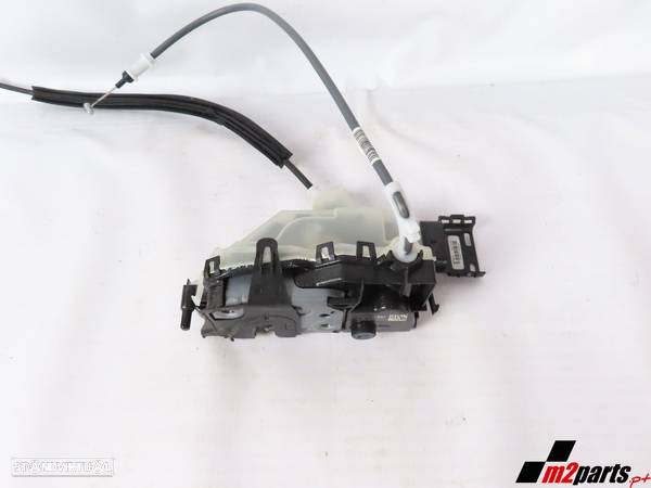 Fecho da porta Direito/Trás Seminovo/ Original OPEL CROSSLAND X (P17) 16943707 - 1