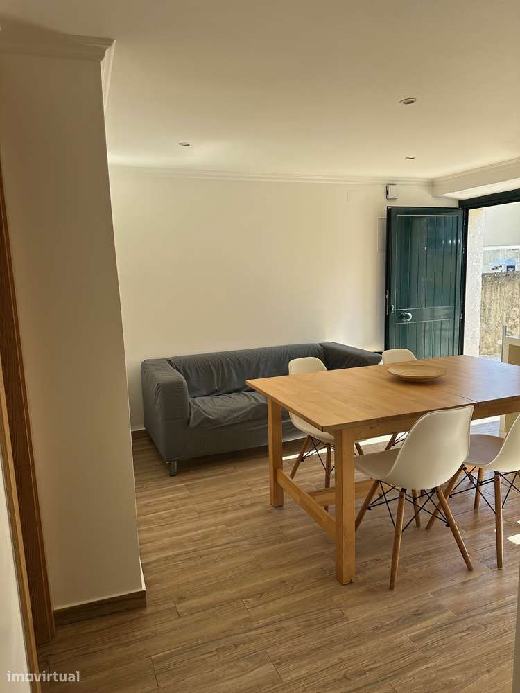 Apartamento T1 Mobilado e equipado / Ajuda - Grande imagem: 3/17