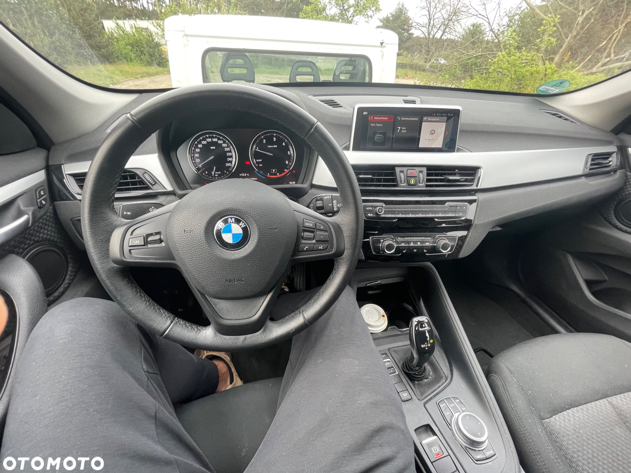 BMW X1 xDrive18d - 13