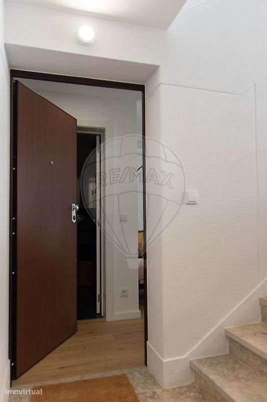 Apartamento T1 para arrendamento - Grande imagem: 3/12