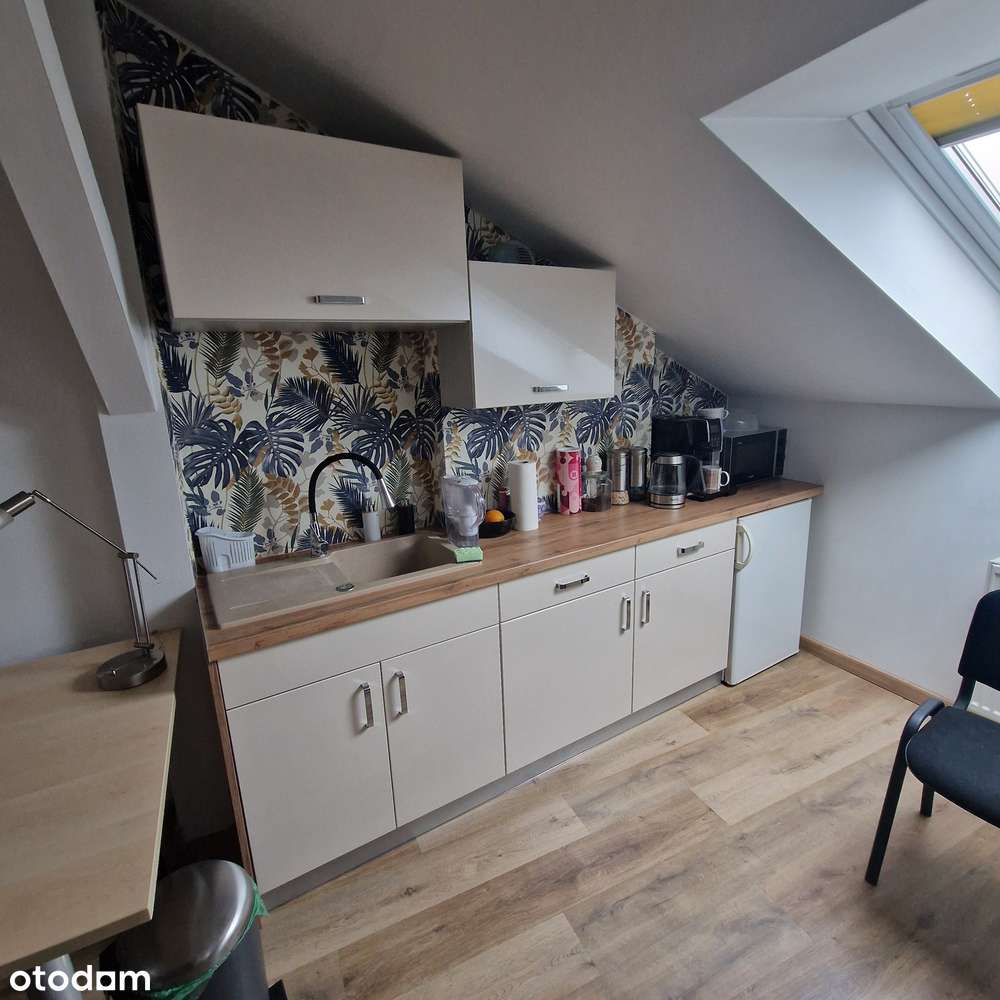 Wynajmę pokój oraz części wspólne socjalny i łazienka pl. Moniuszki - Pełny obrazek: 5/8