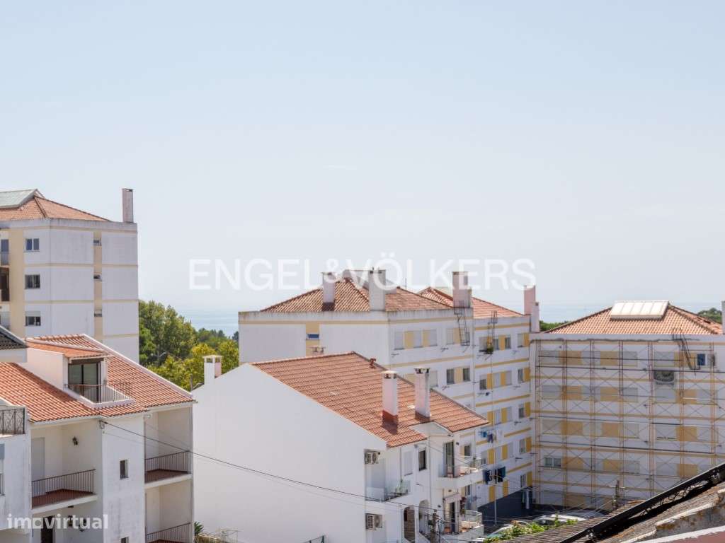 Moradia T4+3 remodelada na Charneca da Caparica-40