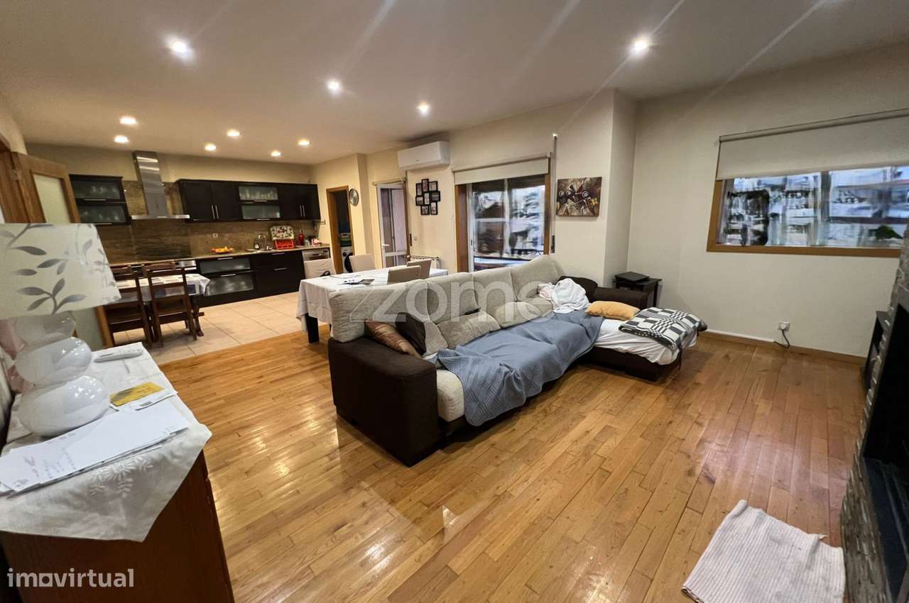 Apartamento T3 com Garagem Fechada a 2 Minutos do Centro de Chaves - Grande imagem: 2/13