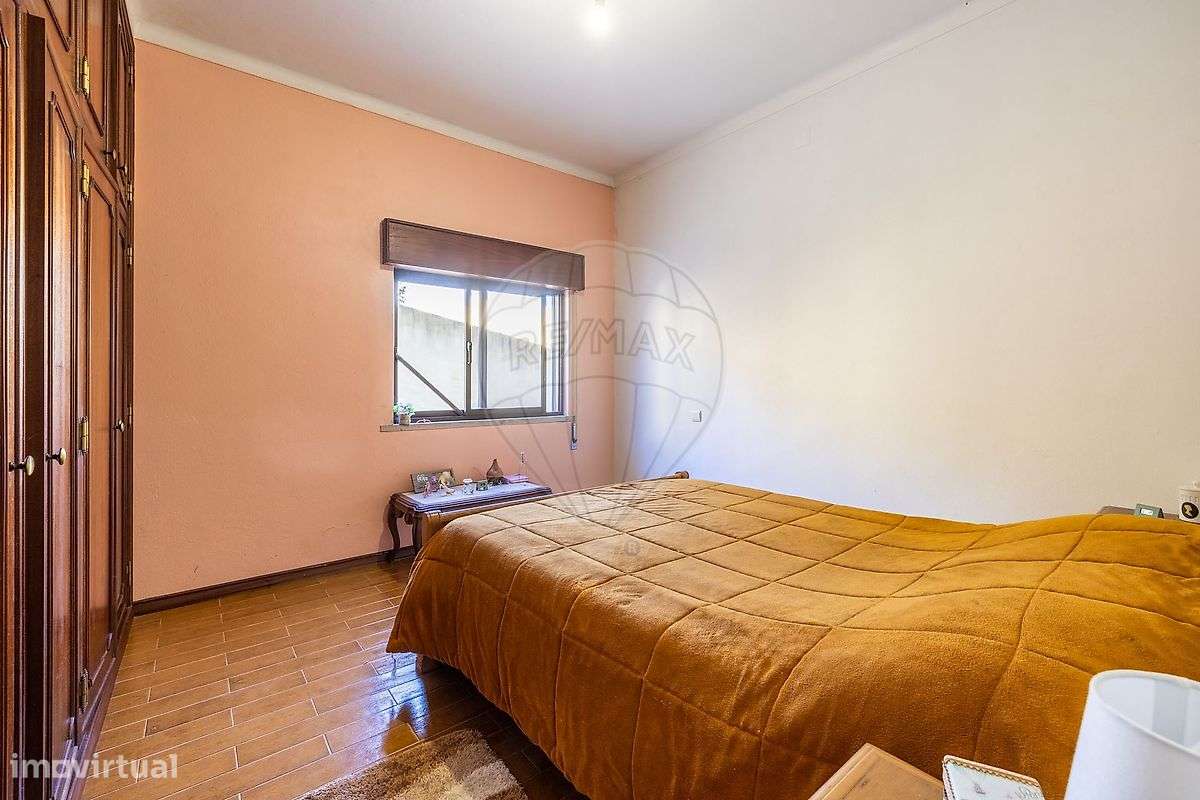 Moradia T4 para venda-26