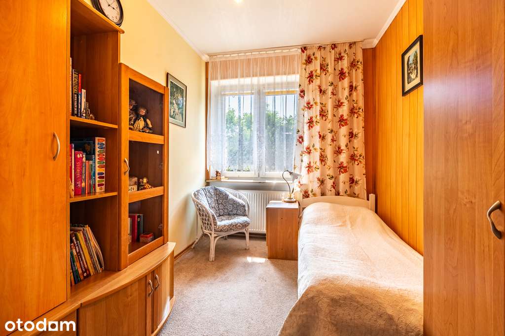 Dom z pięknym ogrodem w ścisłym centrum Brzozowa-18