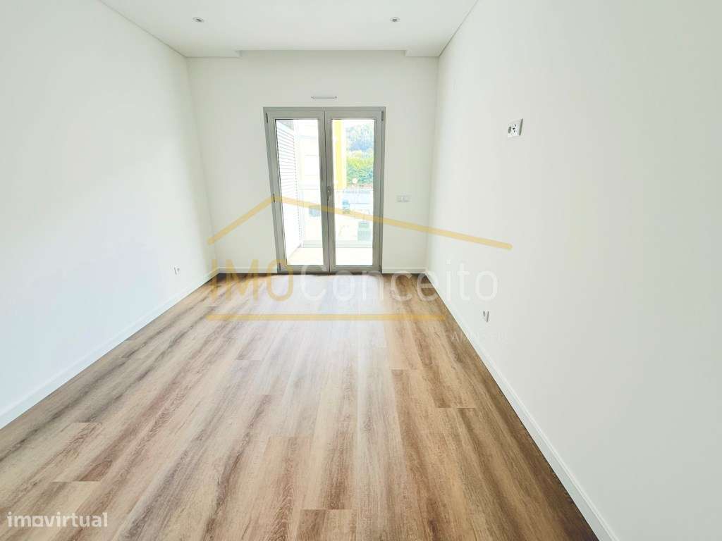 APARTAMENTO NA NAZARÉ | T3 COM PISCINA NO TOPO DO EDIFÍCIO, VARANDA...-23