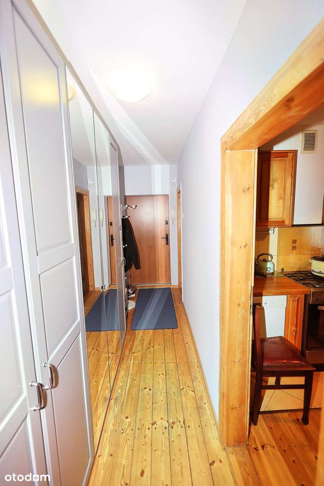 Mieszkanie w sercu miasta z bezpośrednim wejściem z salonu do ogródka-9