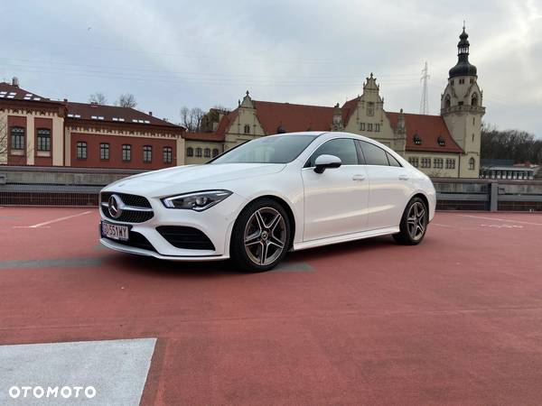 Mercedes-Benz CLA 200 AMG Line 7G-DCT - 1