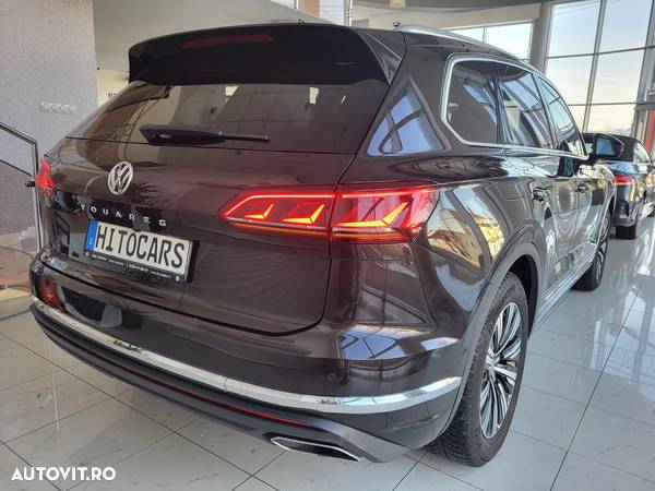 Volkswagen Touareg - 8