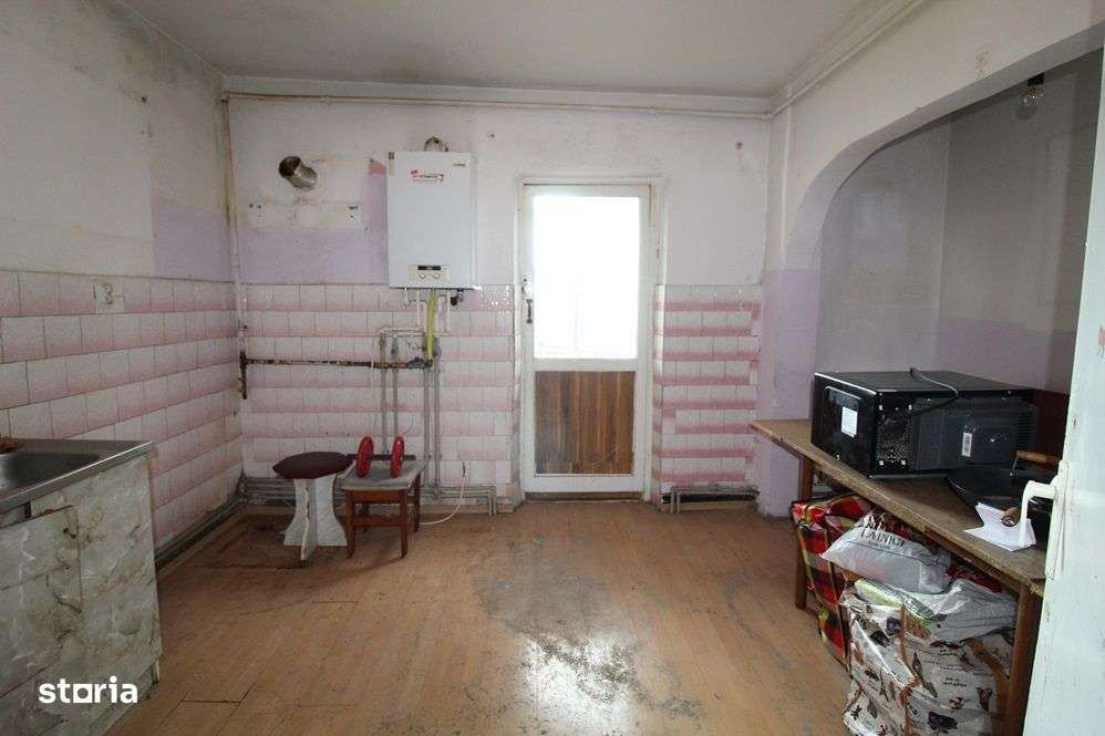 Vând apartament 4 camere în Hunedoara, M5-Rândunicii, 87mp, etaj 4 - Imagine principală: 5/5