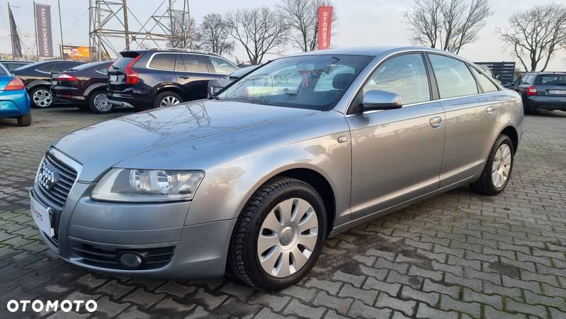 Audi A6 2.0T FSI - 3